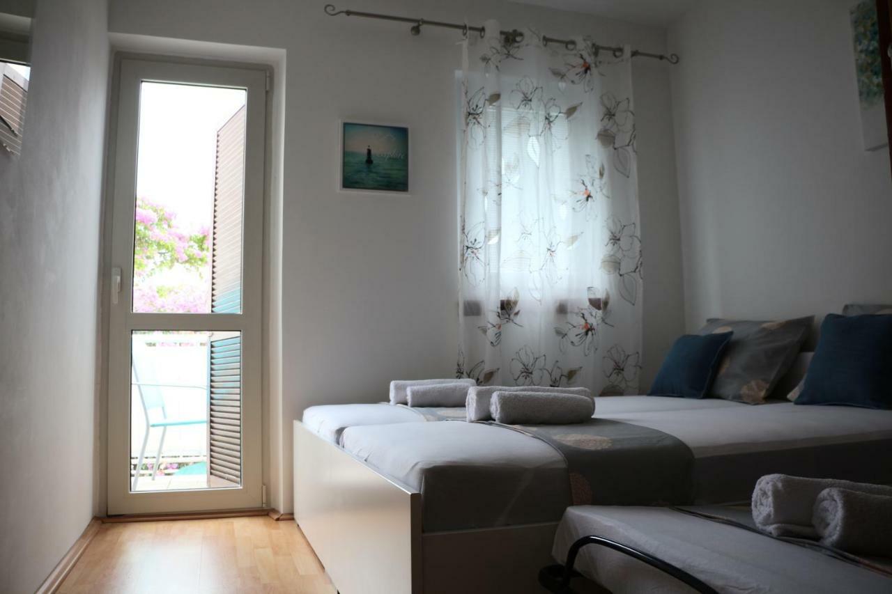 Apartment Mlacic Hvar Island Exterior photo